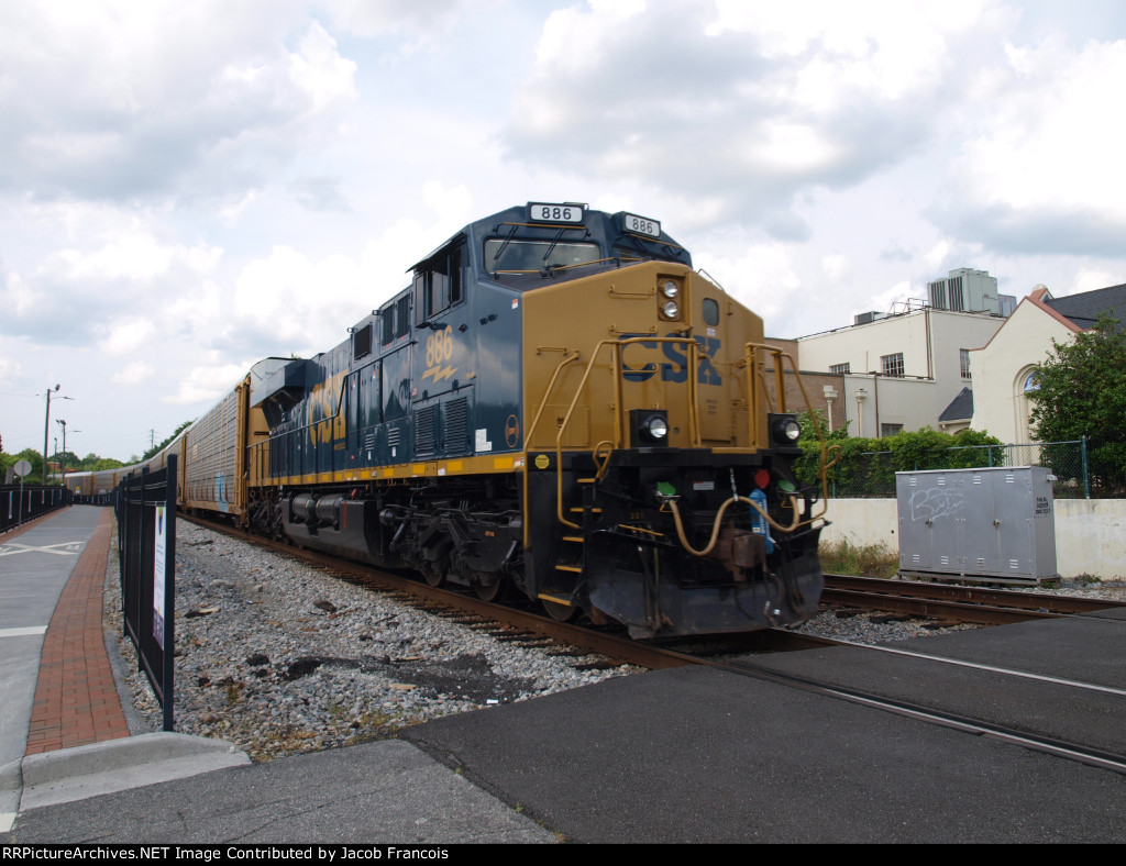 CSX 886